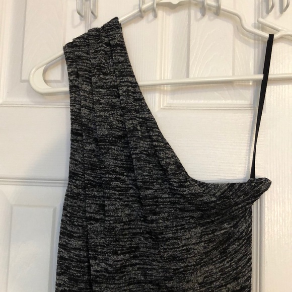 One shoulder fitted dress - Picture 2 of 3